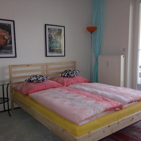 Apartman Rezidence Certovka 2121 Free Parking Garage การ์โลวีวารี ภายนอก รูปภาพ
